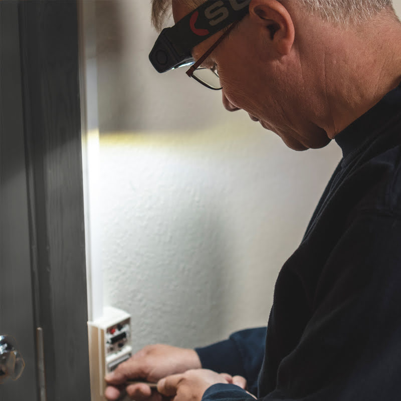 SCANGRIP-I-VIEW- Linterna frontal-400 lúmenes. - Imagen 6