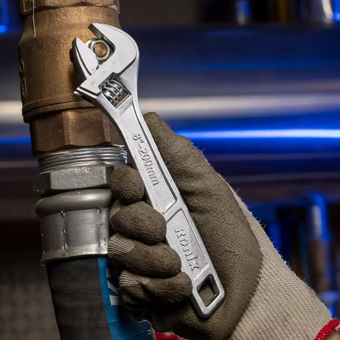 Referencia rh-2431 MARCA RONIX Llave ajustable 8'' - Imagen 3